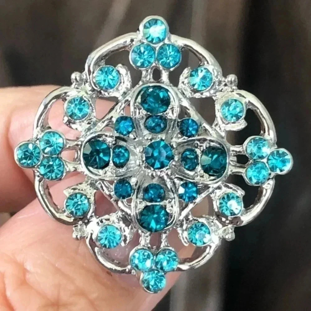 Elegant Blue Gemstone Silver Sweater Brooch Lapel Pin 4 NWT